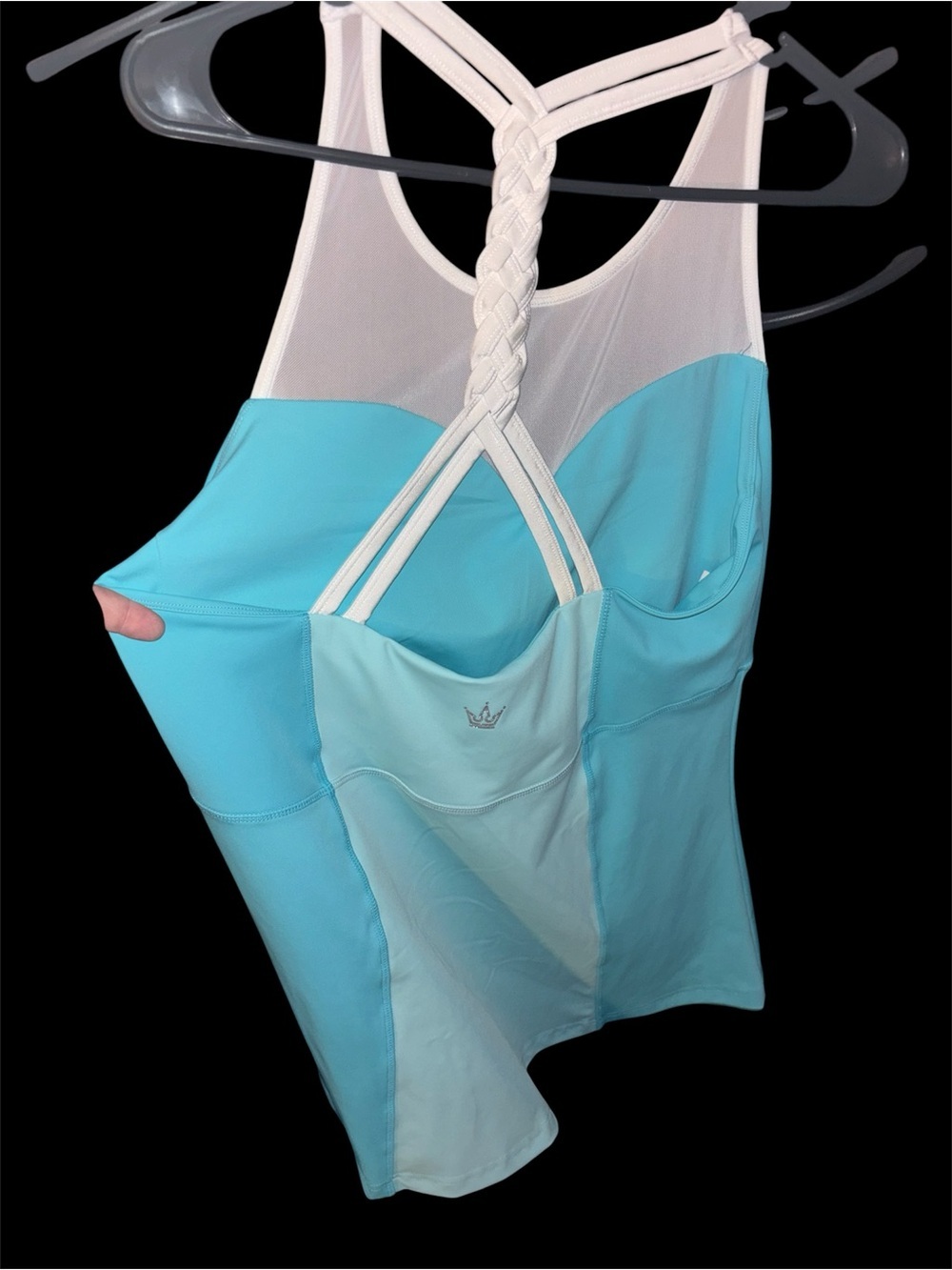 DISNEY inspo FROZEN WOMEN'S ATHLETIC TANK Light Blue and White Flow Tank NWOT XX - Picture 8 of 12